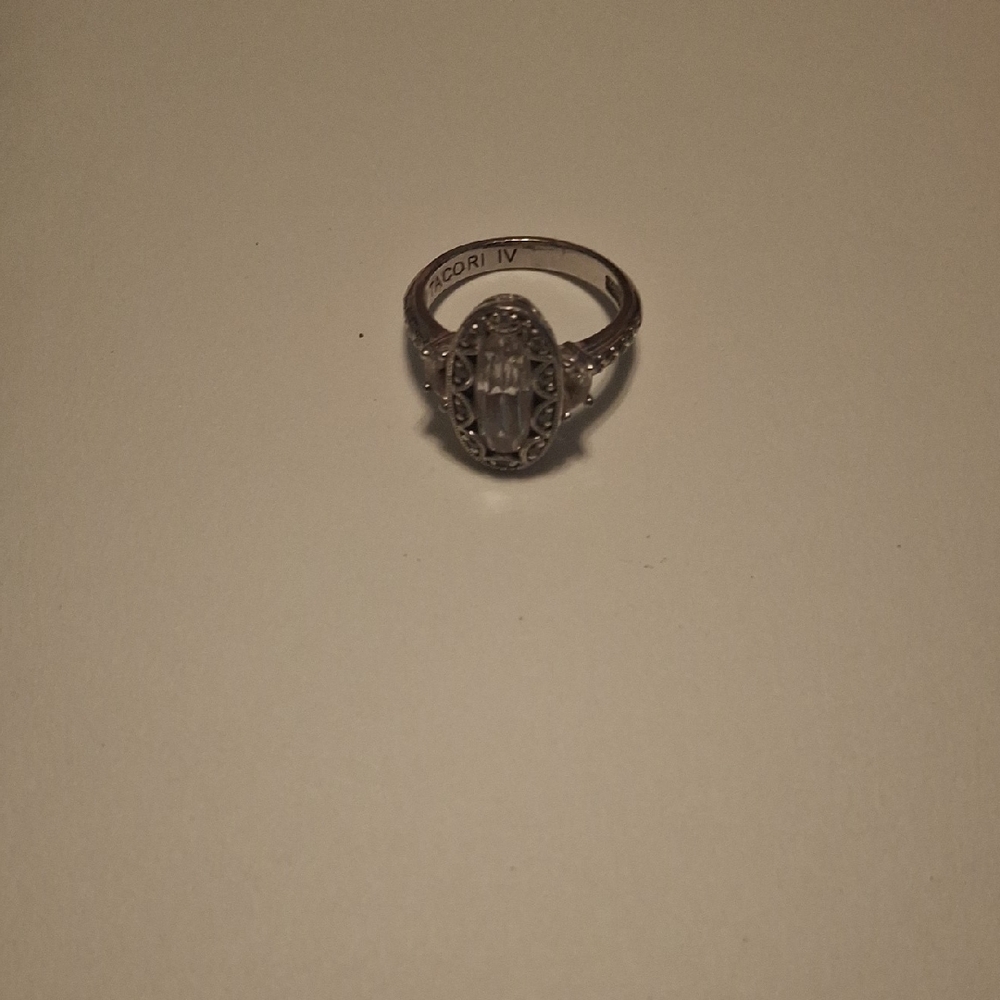Tacori Silver Oval Ring with Intricate Detailing